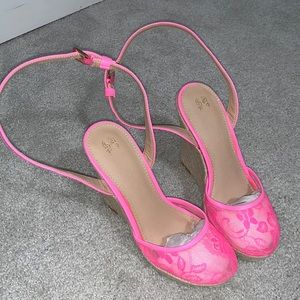 Pink high heals size 6
